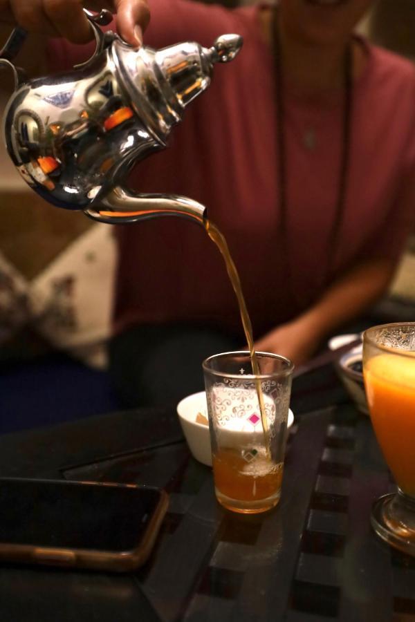 Hotel Dar El Qdima 에사우이라 외부 사진