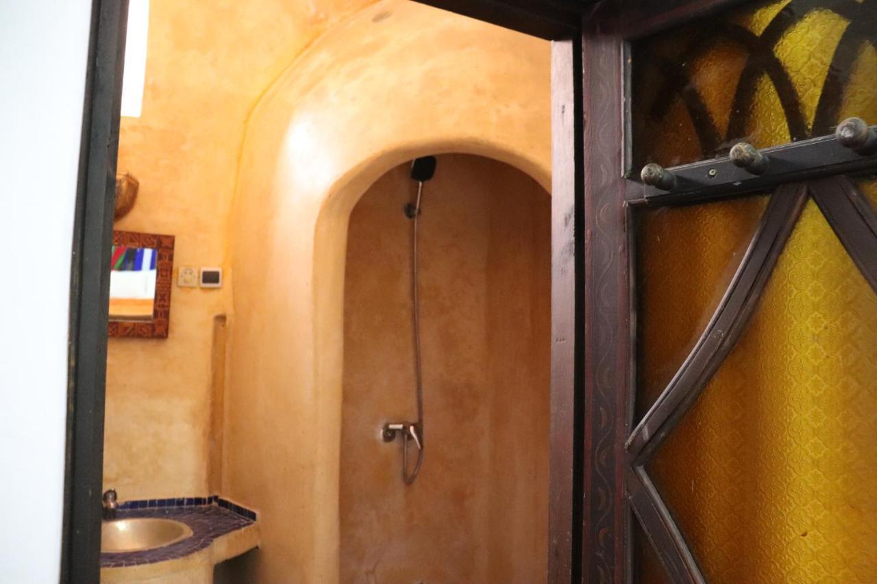 Hotel Dar El Qdima 에사우이라 외부 사진