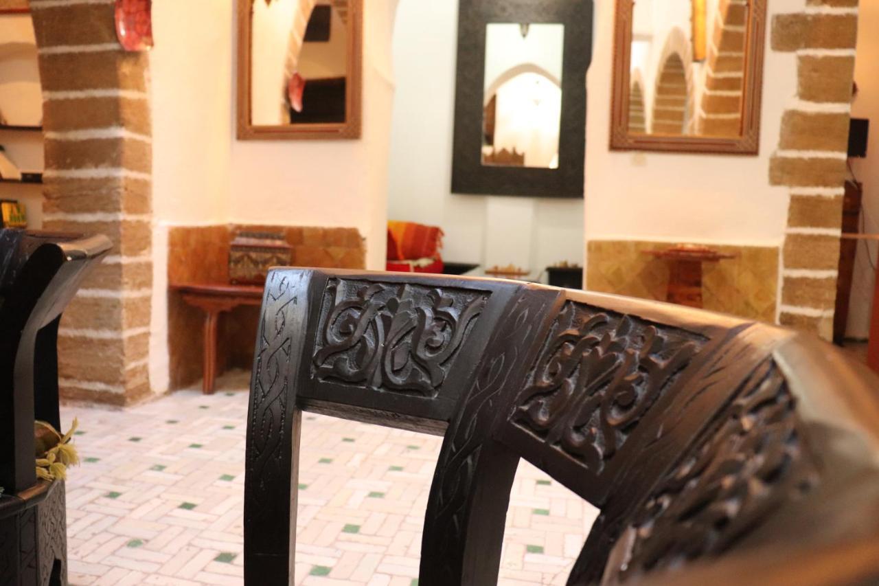 Hotel Dar El Qdima 에사우이라 외부 사진