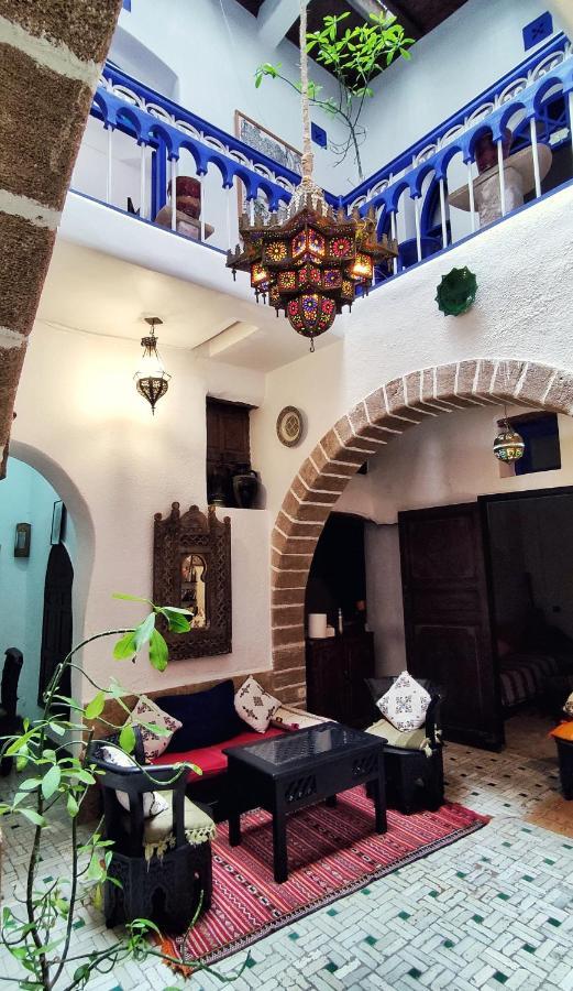 Hotel Dar El Qdima 에사우이라 외부 사진